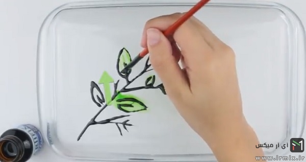 سبز کردن برگ ها با قلم مو