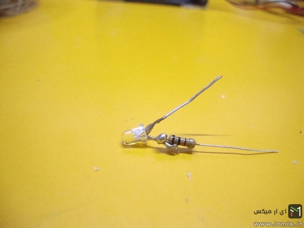 LED را وارد دستگاه کنید