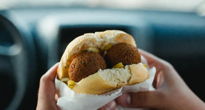بهترین غذا در سفر با اتوبوس