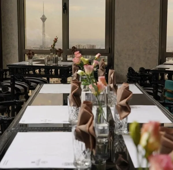 رستوران برای تولد با موسیقی زنده