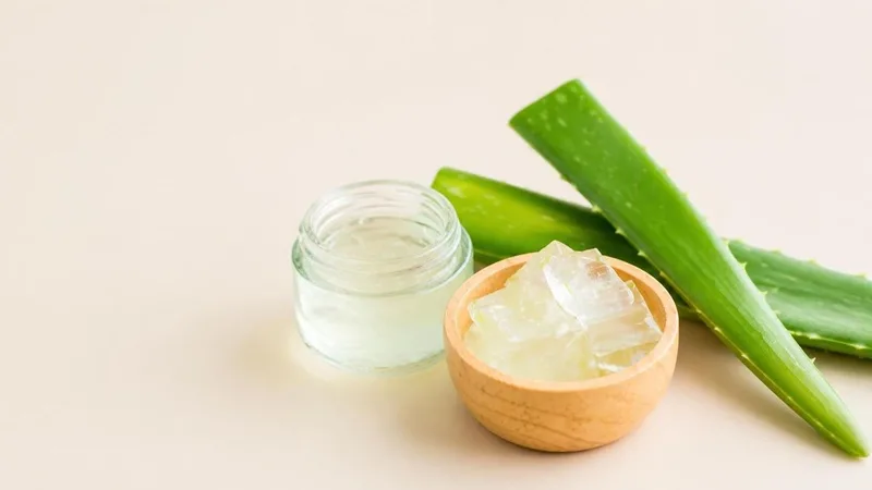 آلوئه ورا برای آرام سازی و مرطوب نگه داشتن پوست