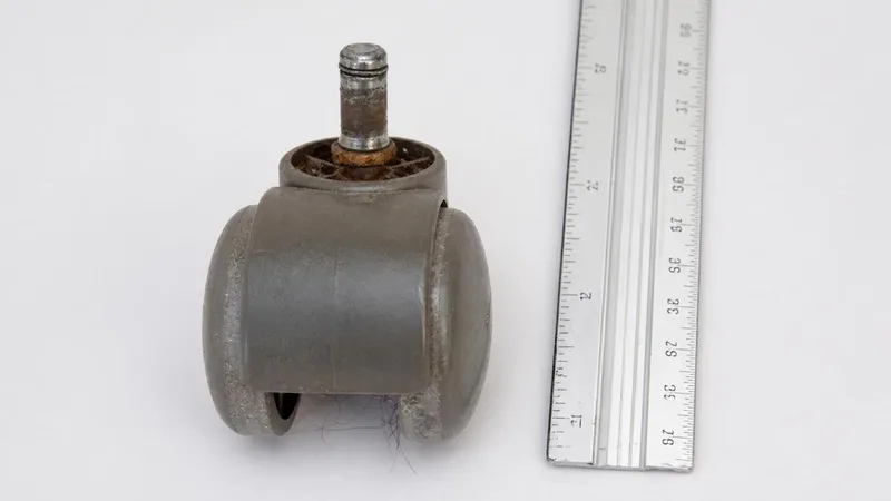 اندازه گیری چرخ و پایه