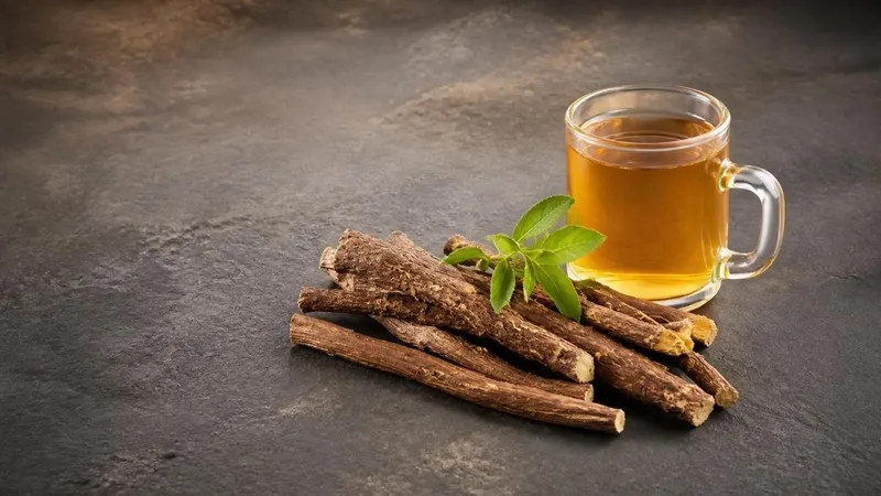 دمنوش شیرین بیان، با احتیاط مصرف کنید