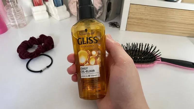 گلیس (Gliss)، برای مراقبت روزمره از مو های خشک