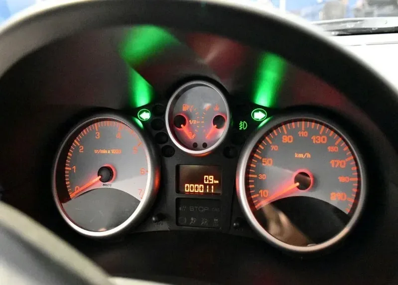 پشت آمپر 207