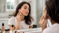 چگونه خال های صورت را با آرایش بپوشانیم؟