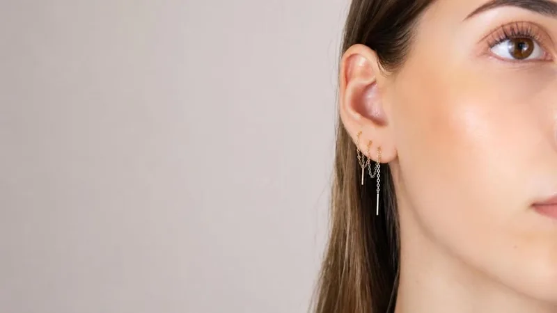 مدل لایه ای گوشواره بخیه ای برای سه سوراخ گوش