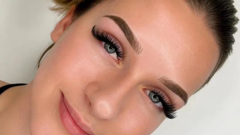 آمبره بروز (Ombre Brows)